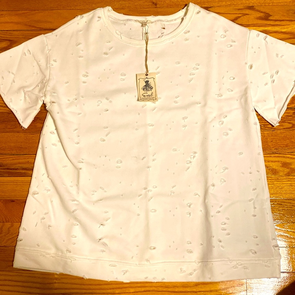 Easel Brand Distressed Oversized Short Sleeve Sweatshirt. Women’s Size Small.